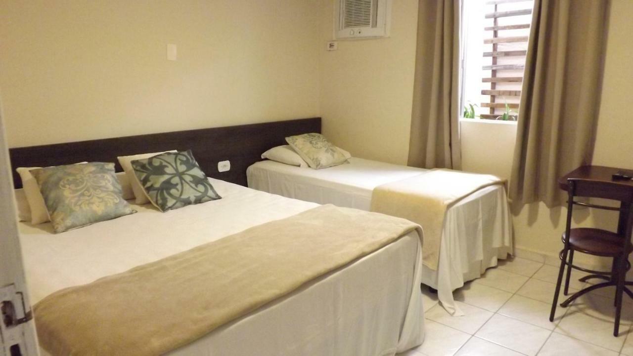 Hotel Calixtro Registro Exterior photo