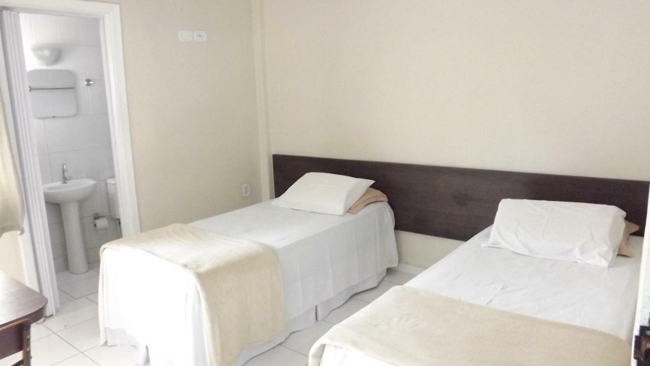 Hotel Calixtro Registro Exterior photo