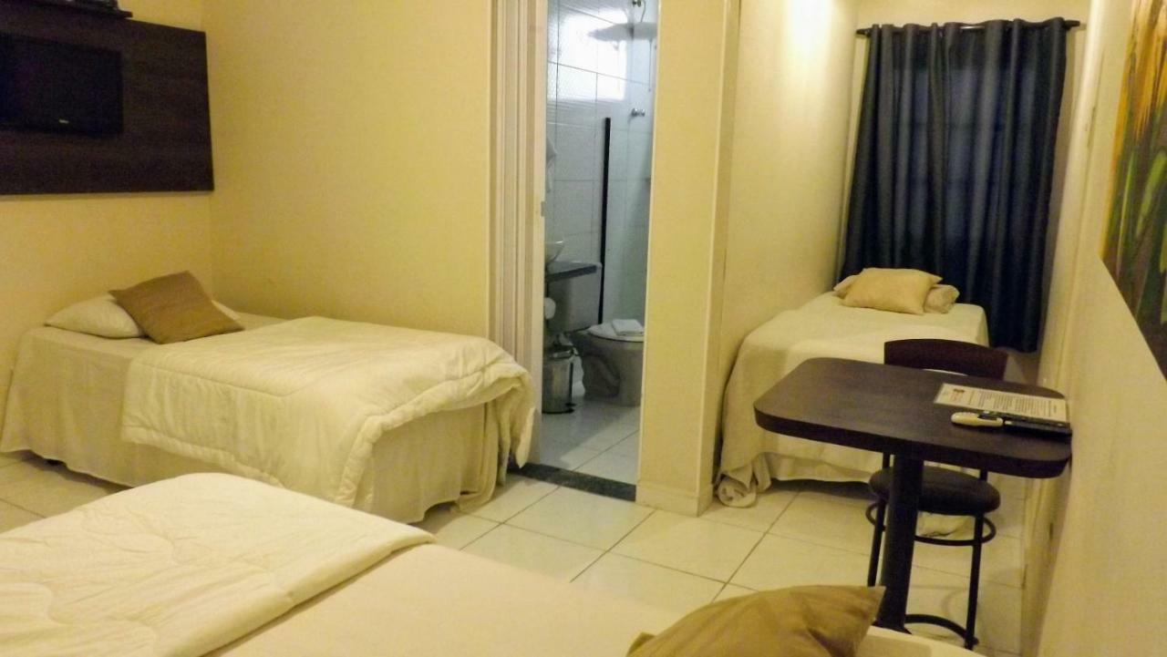 Hotel Calixtro Registro Exterior photo